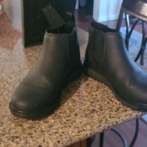Black Chelsea Boots